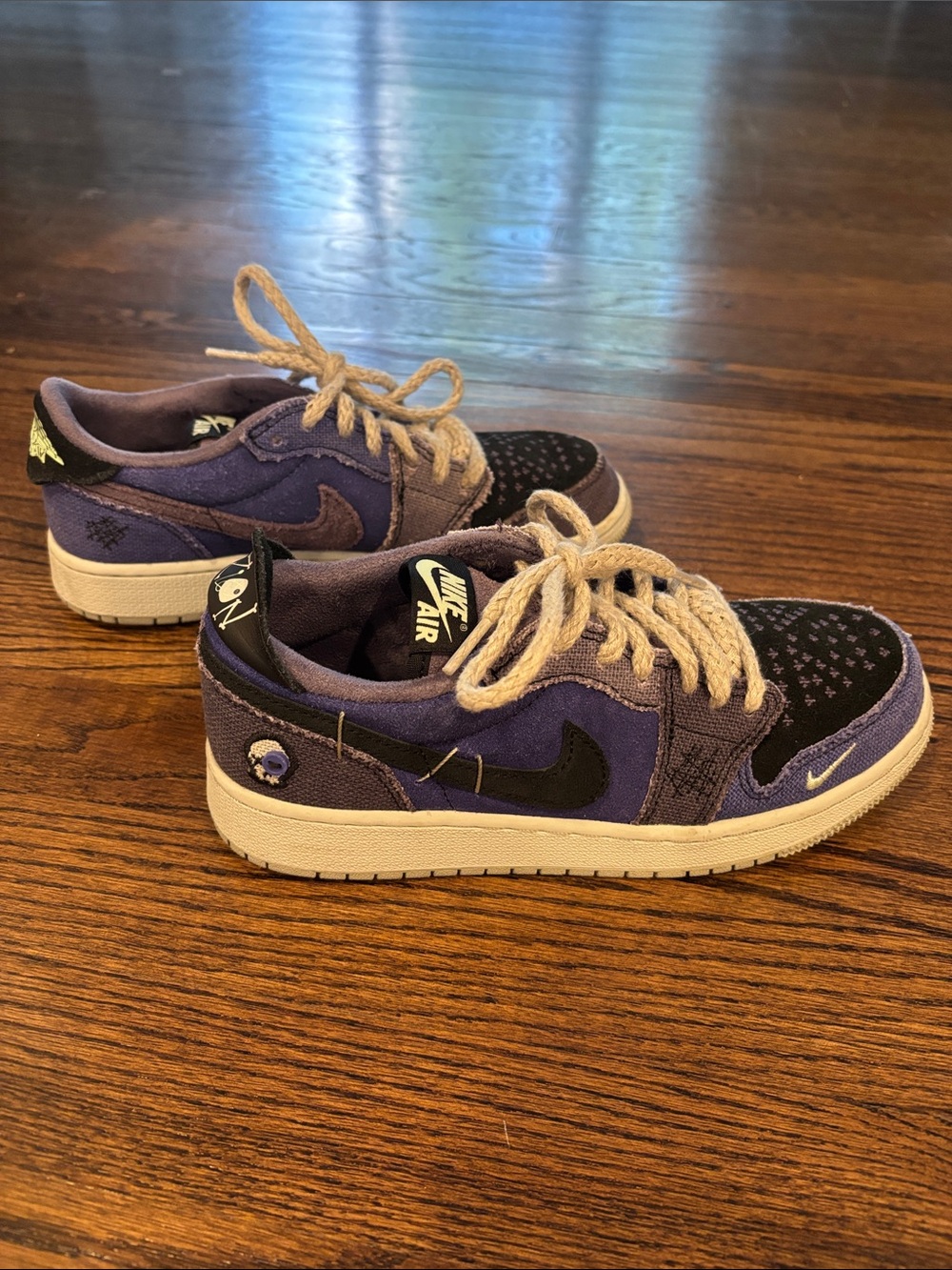 Nike Kids' Purple and Black Low-Top Sneakers